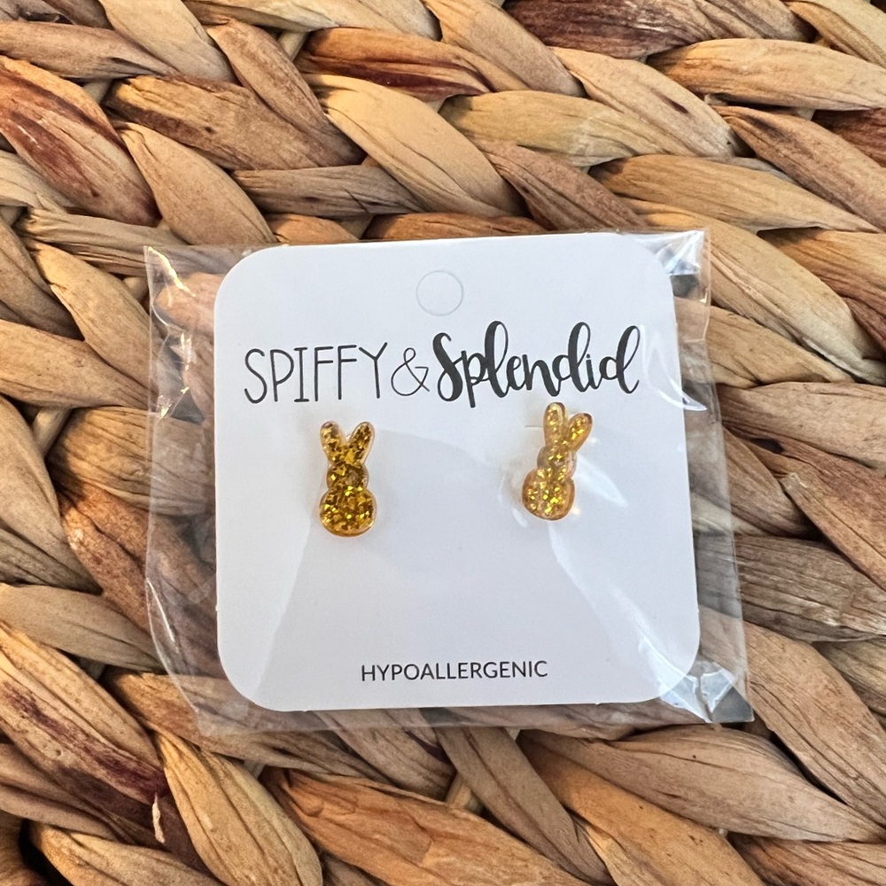 Gold bunny stud earrings